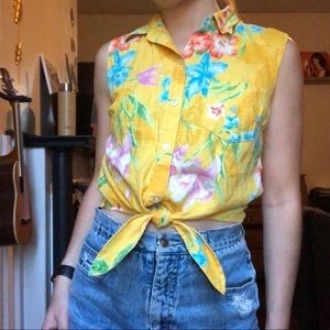 $5 SALE! Ralph Lauren Floral Cropped Tank Top
